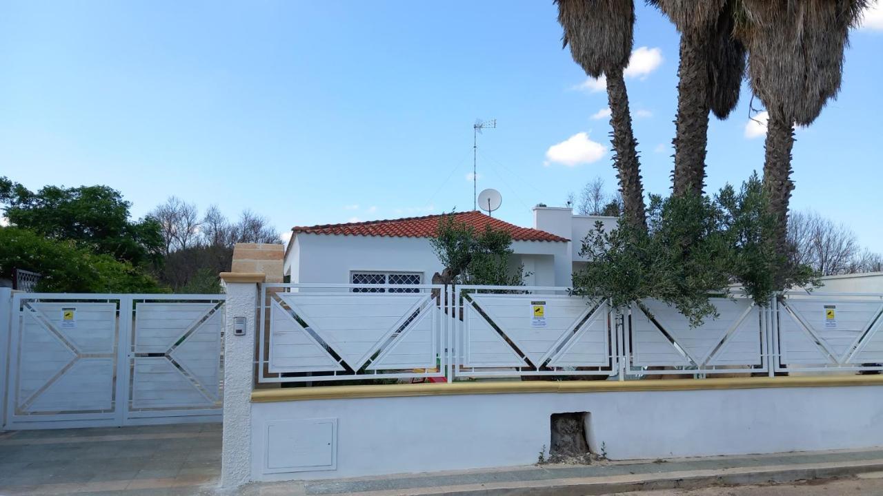 Alessandro House Порто Чезарео Екстериор снимка